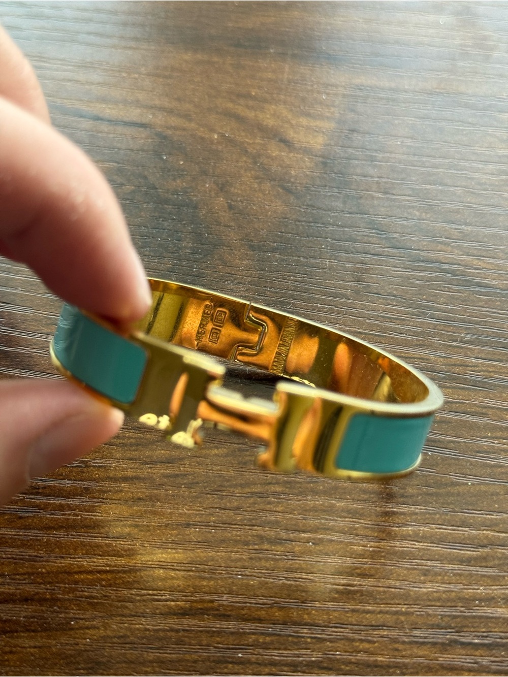 Beautiful Hermes Gold and Turquoise Enamel Clic H Bracelet - Picture 5 of 13